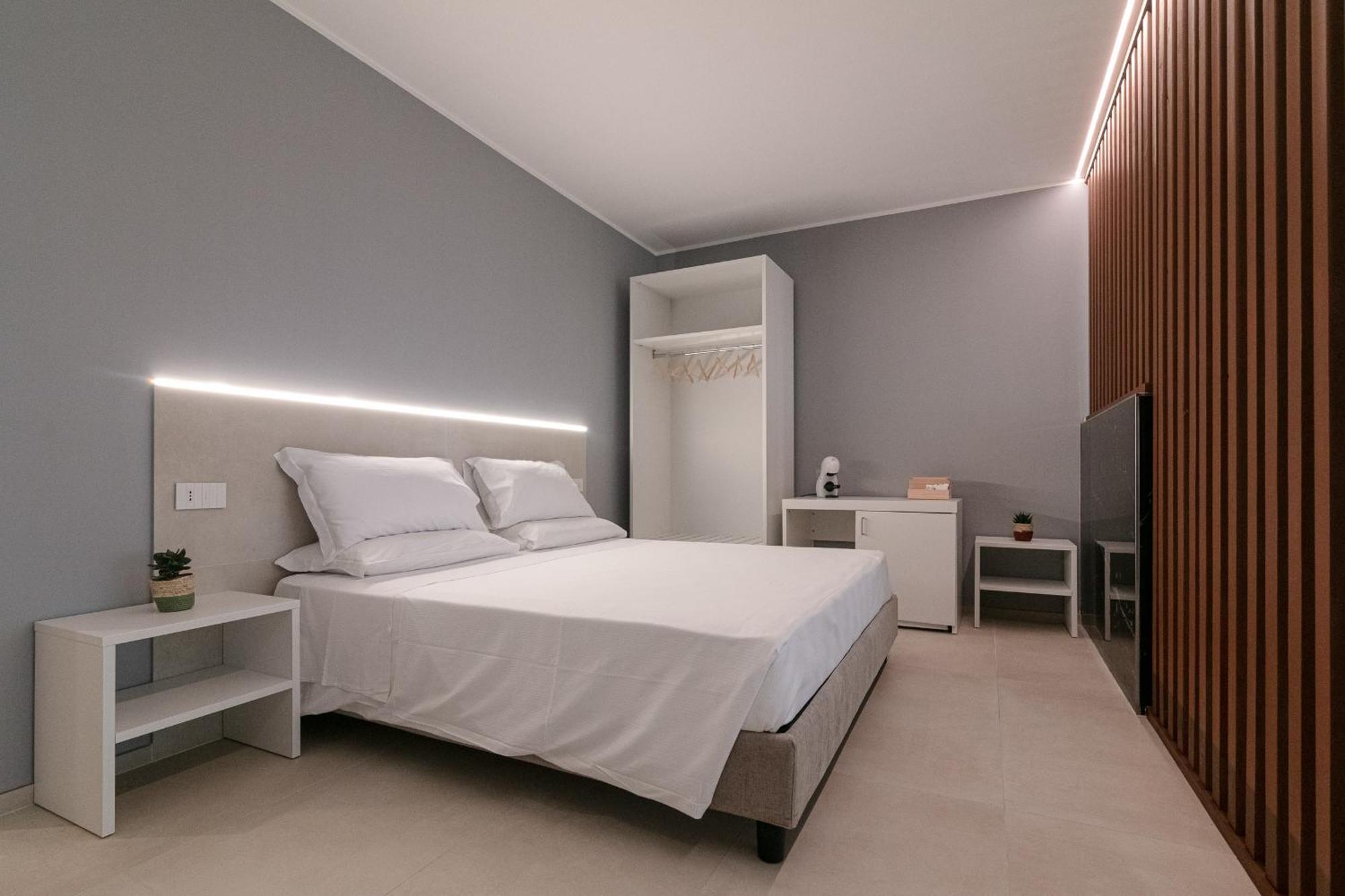 King'S Rooms Termoli Exterior photo