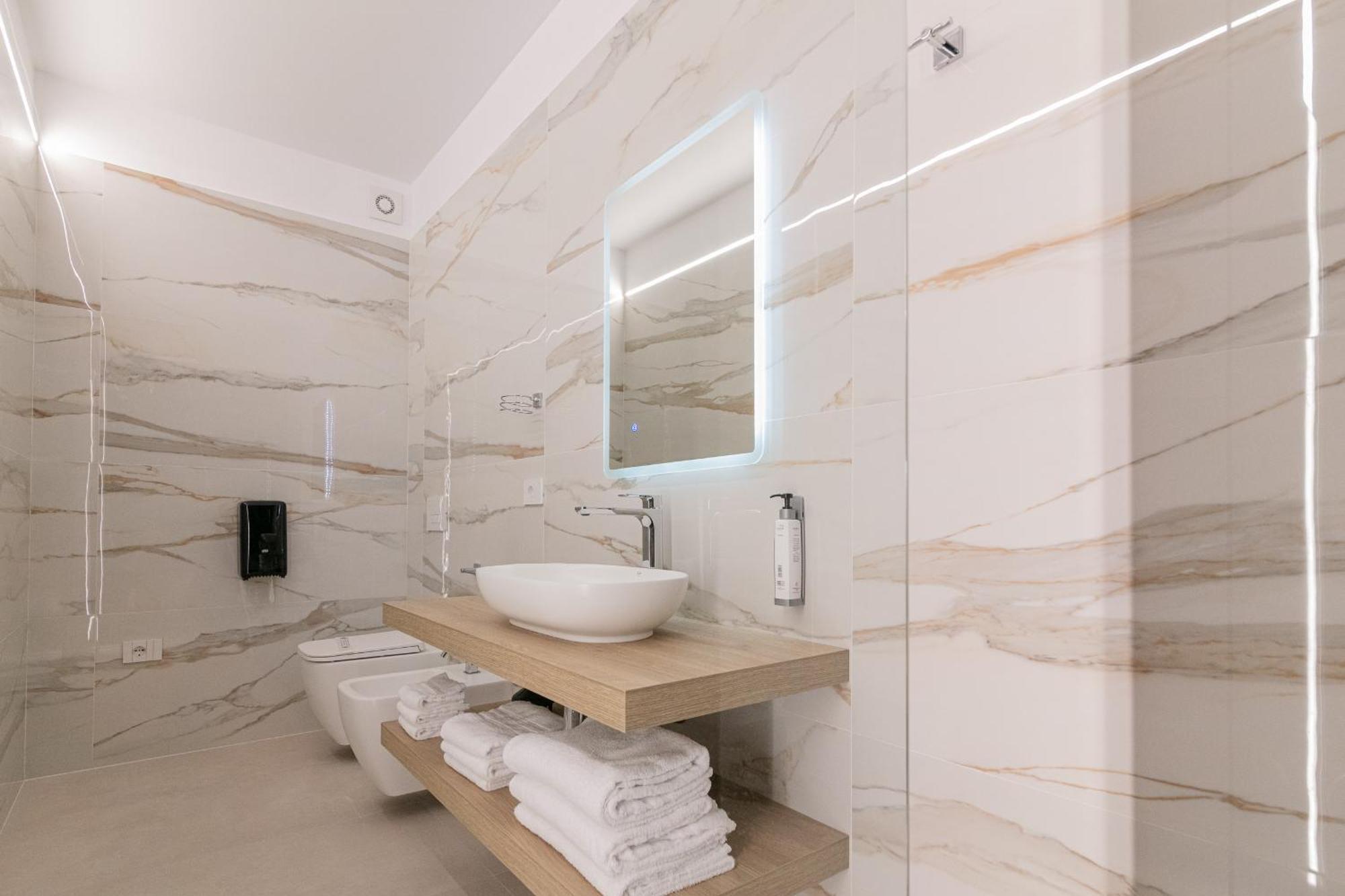 King'S Rooms Termoli Exterior photo