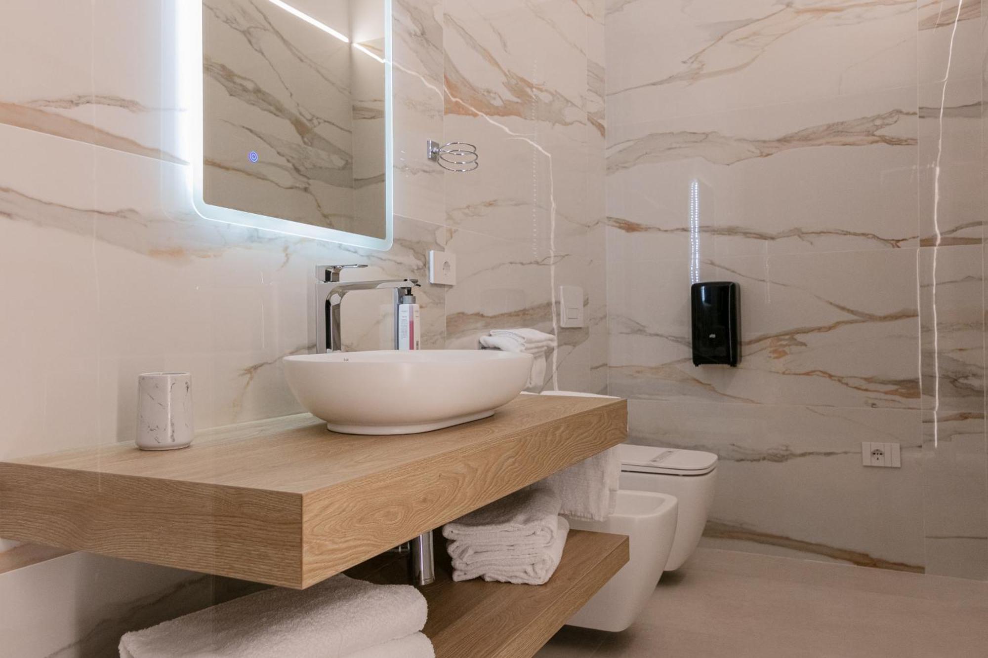 King'S Rooms Termoli Exterior photo