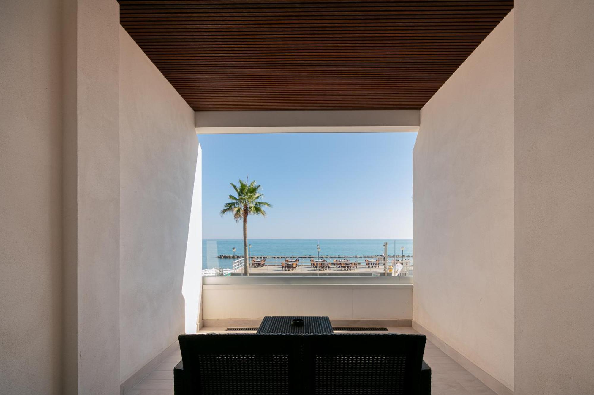 King'S Rooms Termoli Exterior photo
