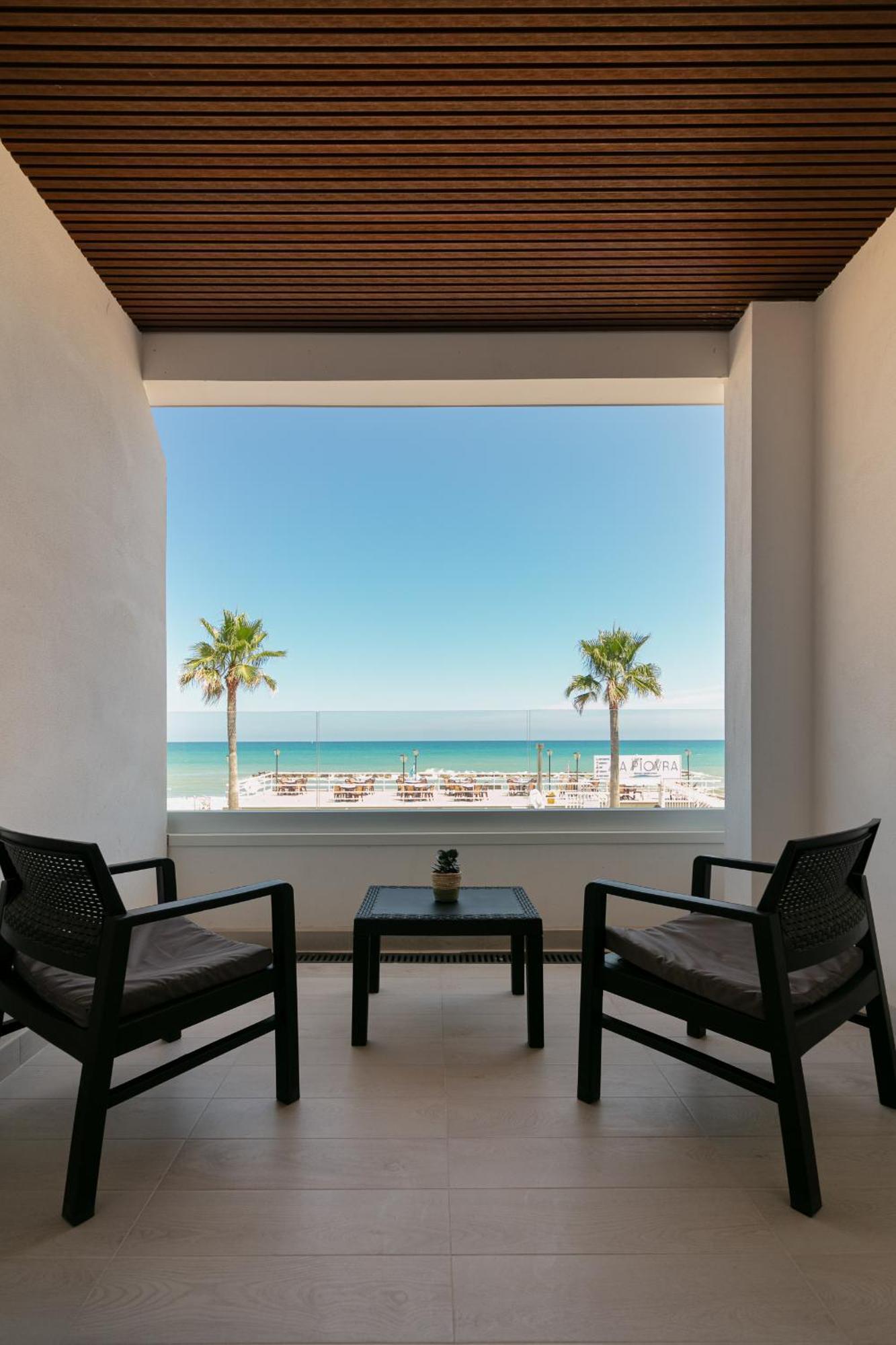 King'S Rooms Termoli Exterior photo